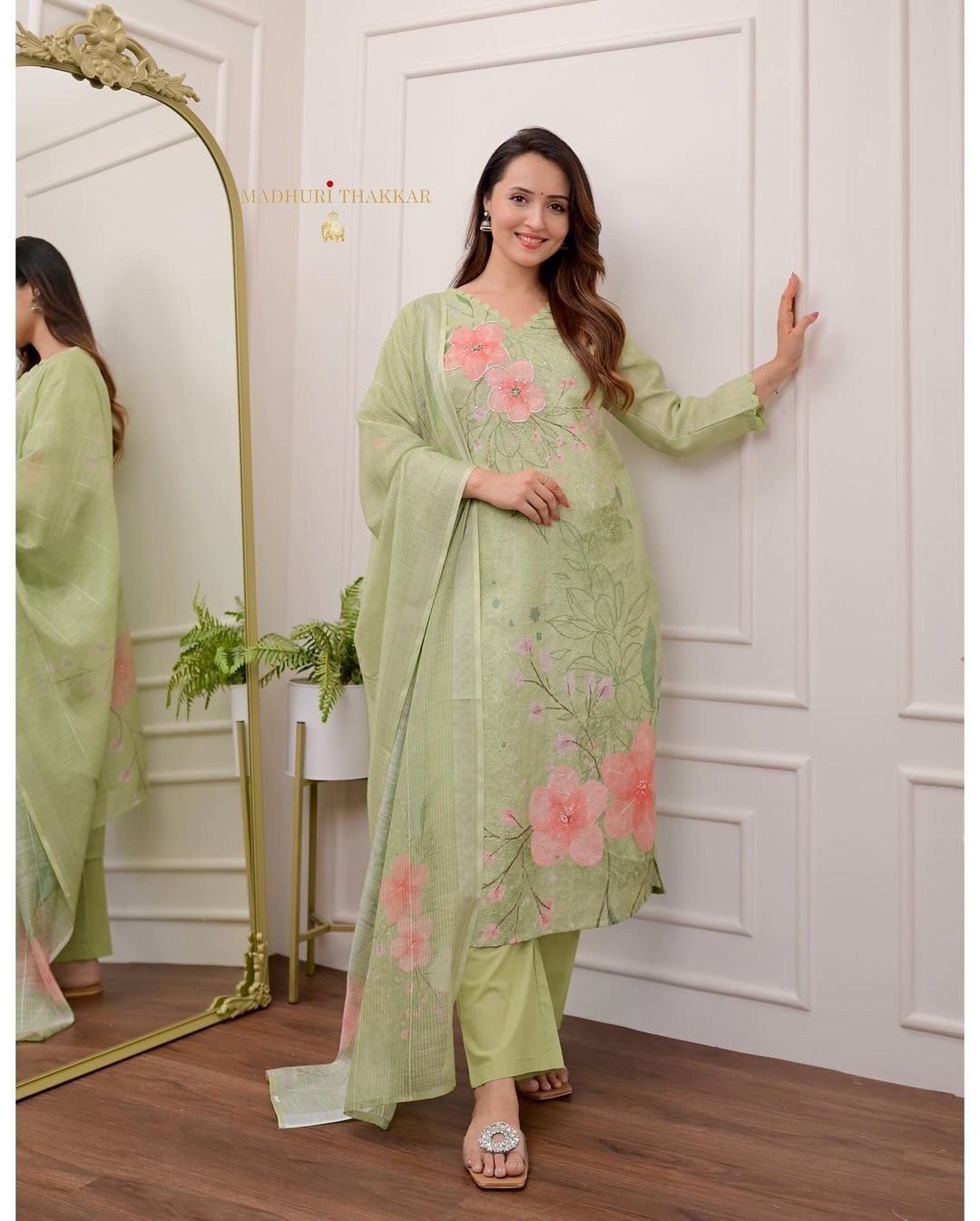 Green Schiffli Handwork Linen Suit